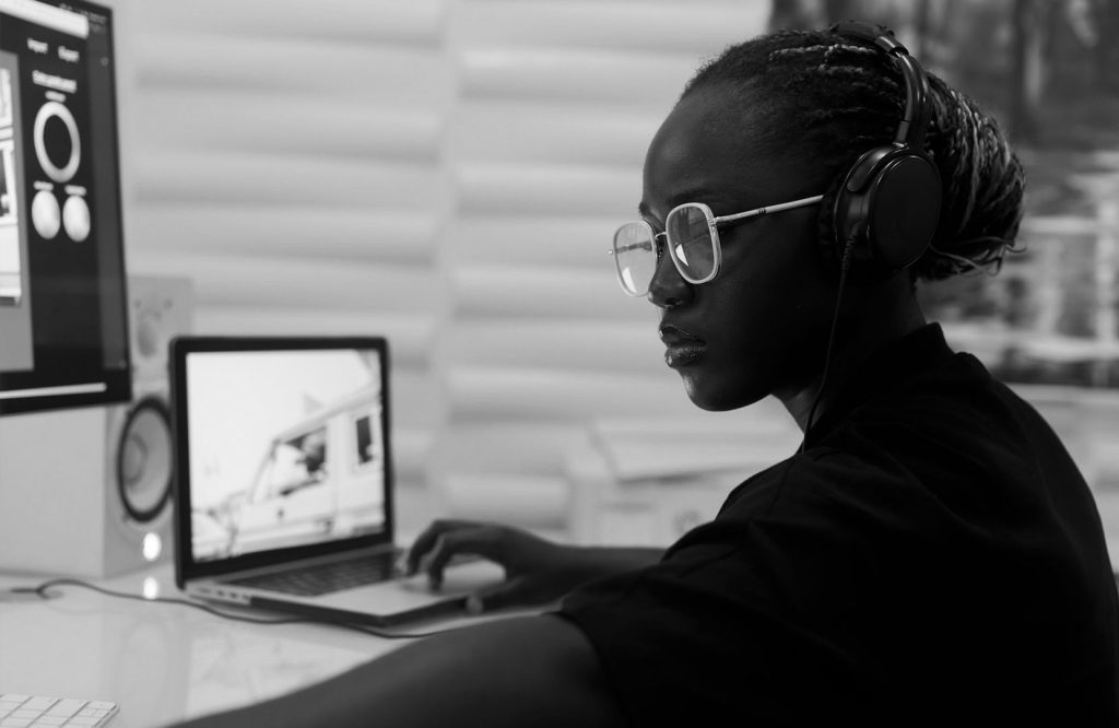 Top 7 Creative Skills That Can Earn You Income from Home (2025/2026 Guide)